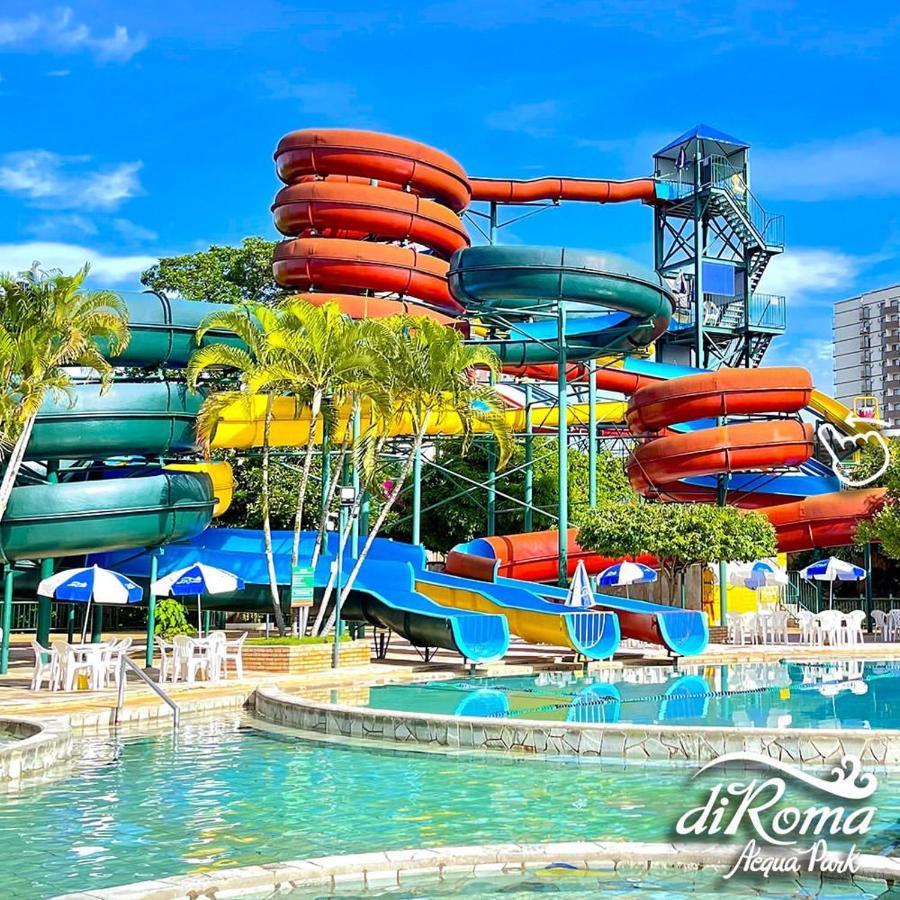 Diroma Resort Internacional Incluso 1 Acesso Ao Acqua Park Vulcao Калдас-Новас Экстерьер фото